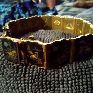 Japanese gold bracelet